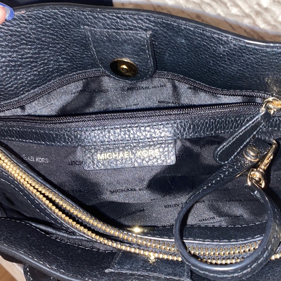 Black Michael Kors Handbag - Picture 6 of 6